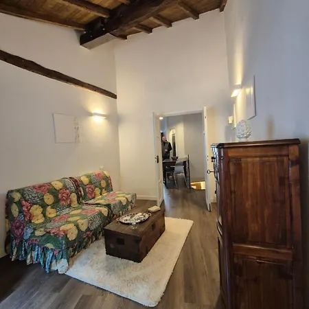 Vico Al 23, In Pieno Centro Storico Apartment Tagliacozzo