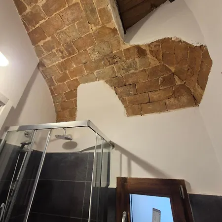 Vico Al 23, In Pieno Centro Storico